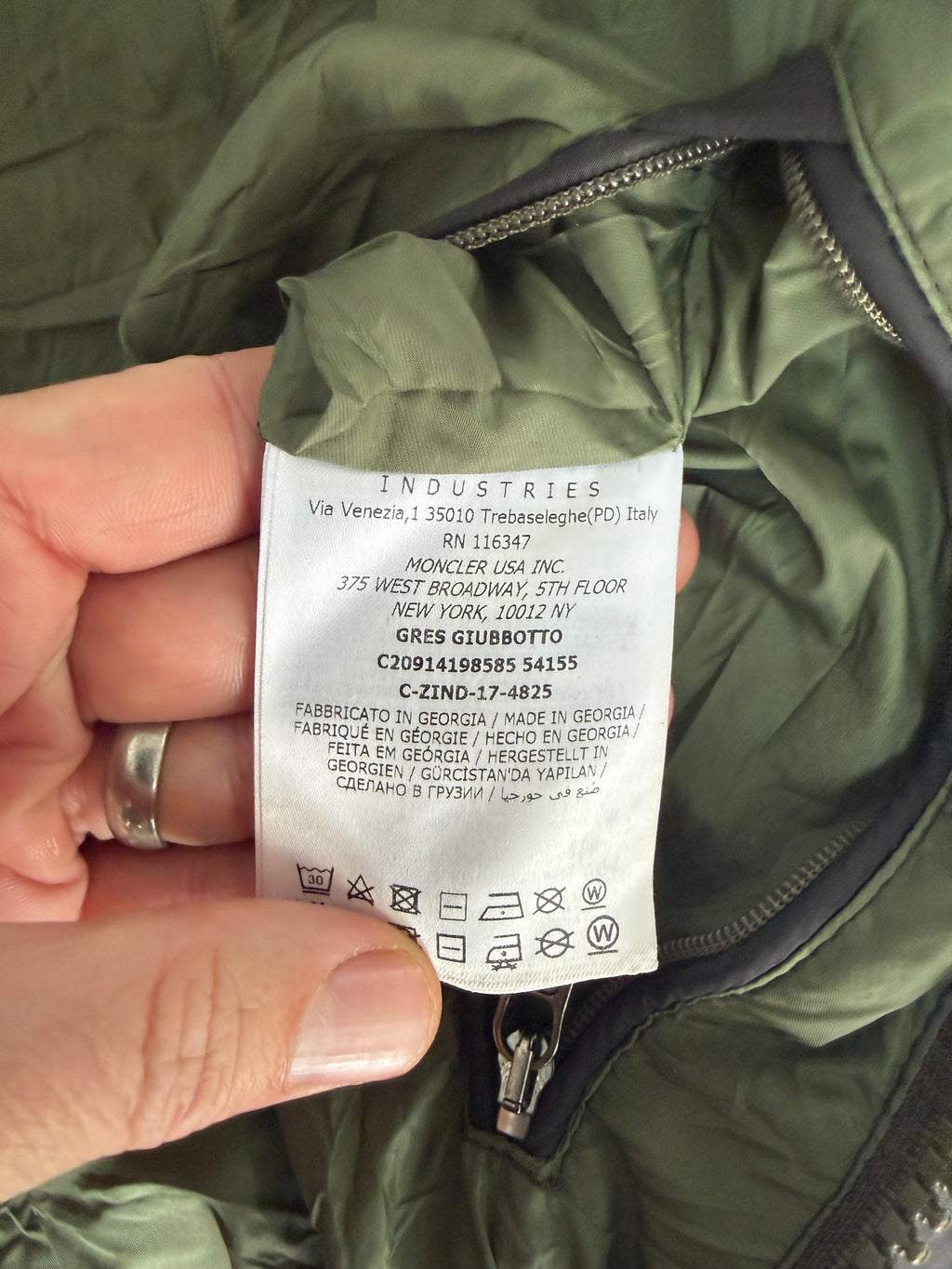 Moncler Gres