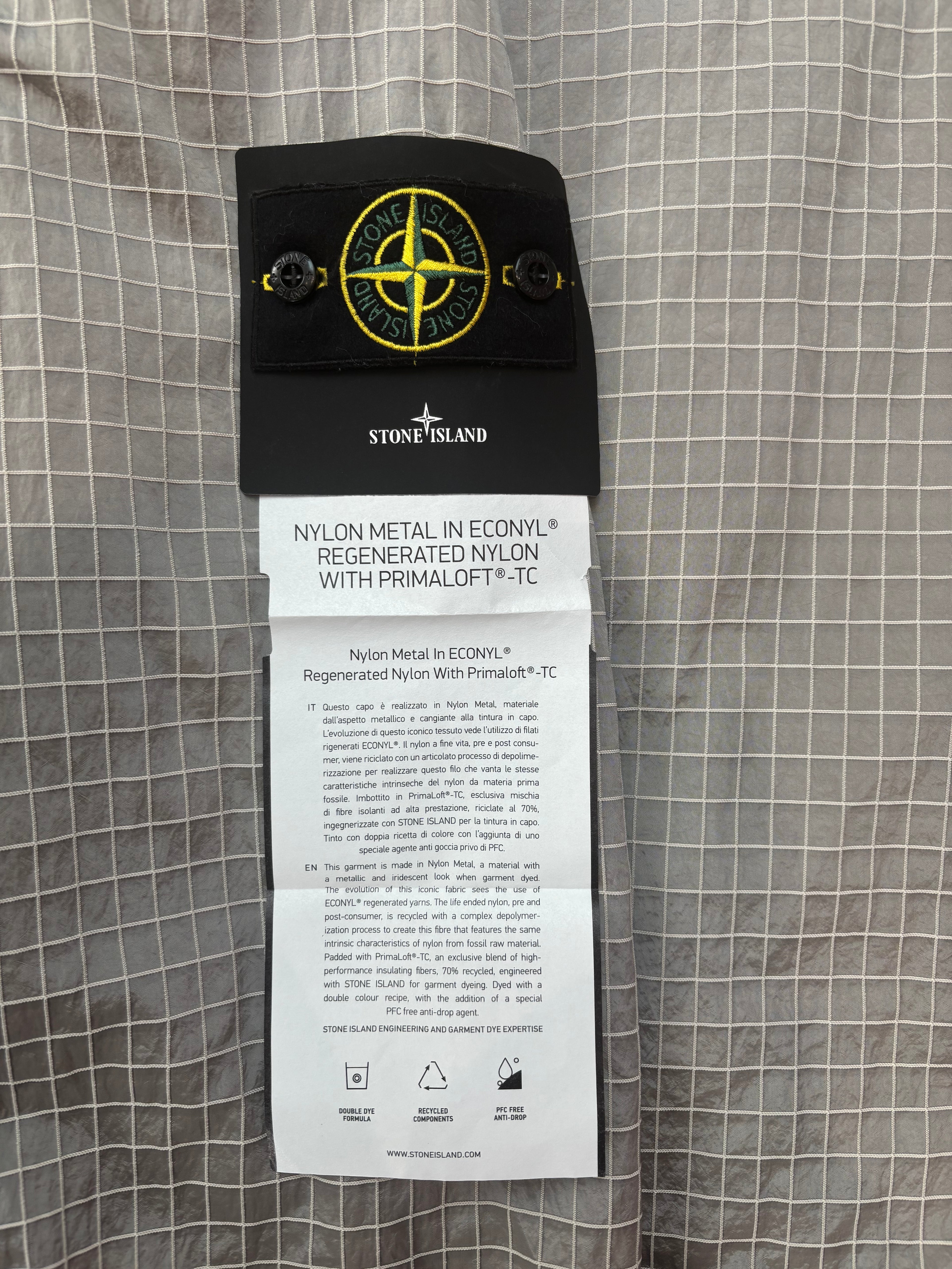 Stone Island Macro Ripstop Nylon Metal In Econyl Regenerated Nylon With Primaloft-TC